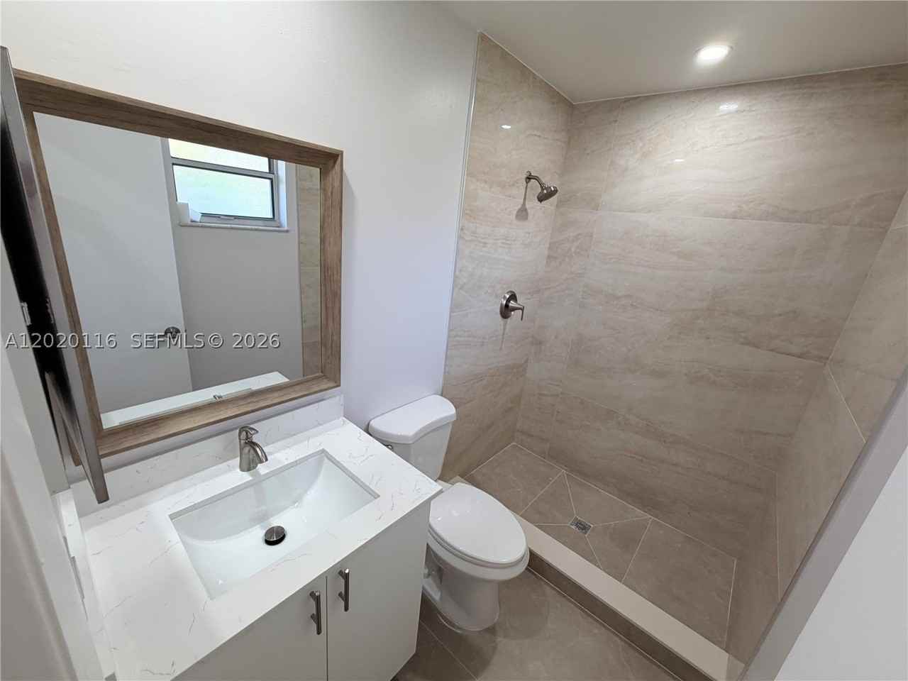 716 Nw 103rd Ter #203 - Photo 5 of 19