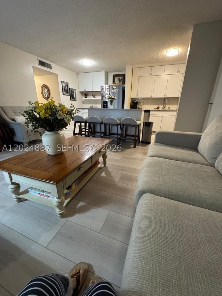 10425 E Clairmont Cir #107 - Photo 5 of 13
