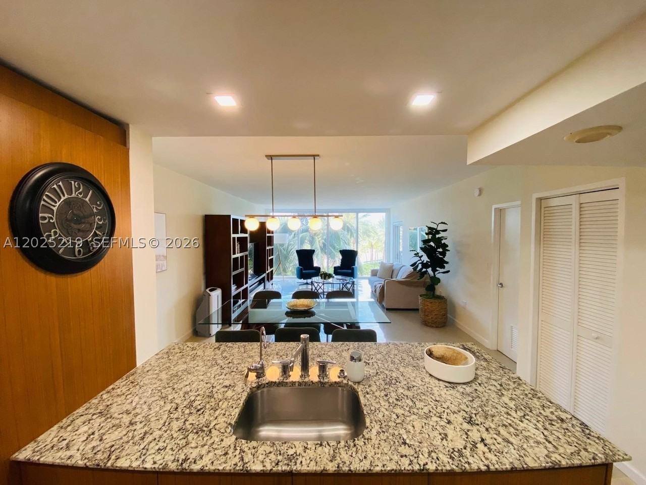 10275 Collins Ave #324 - Photo 6 of 19