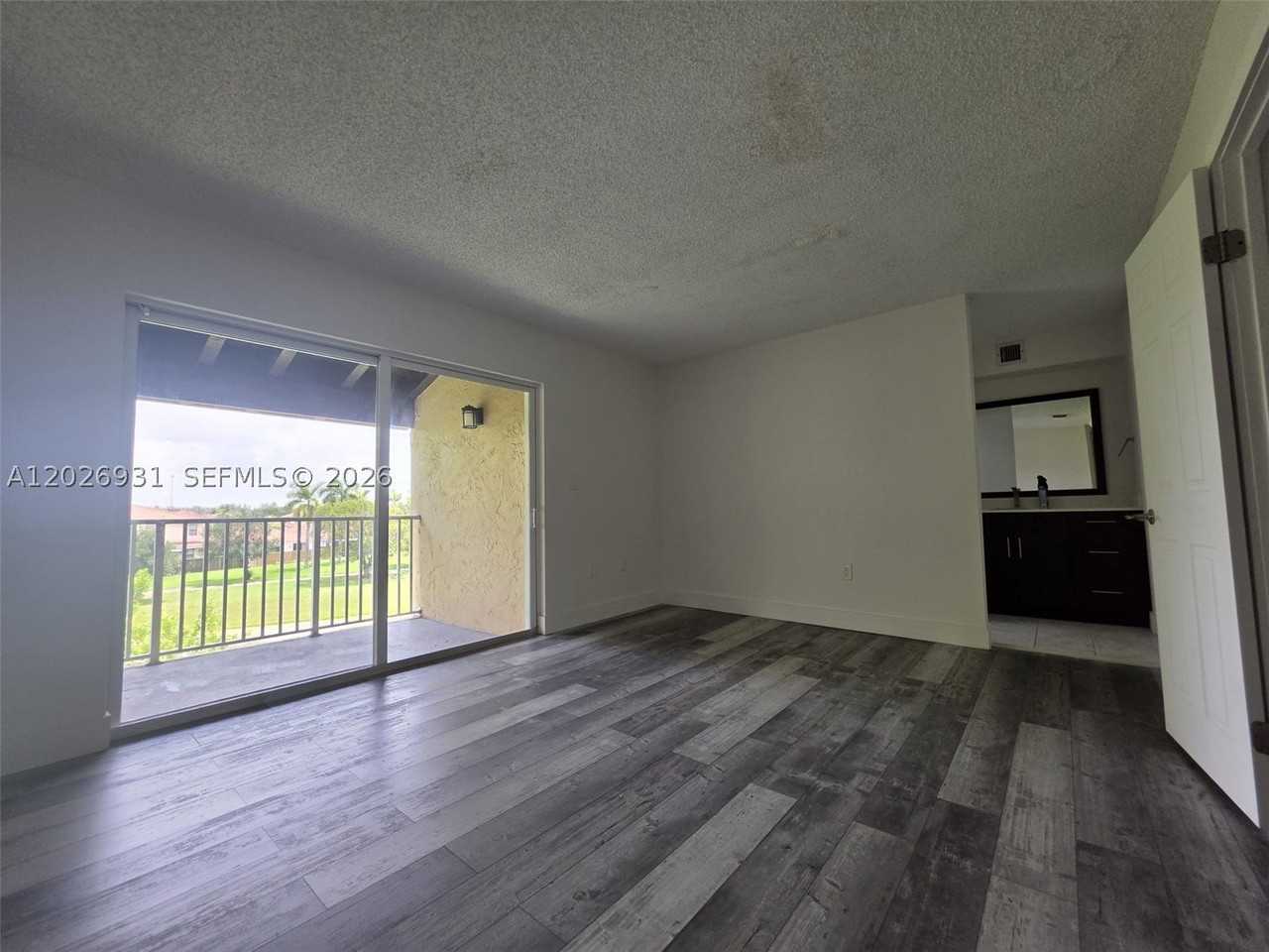 10003 Nw 9th Street Cir #2 - Photo 5 of 10