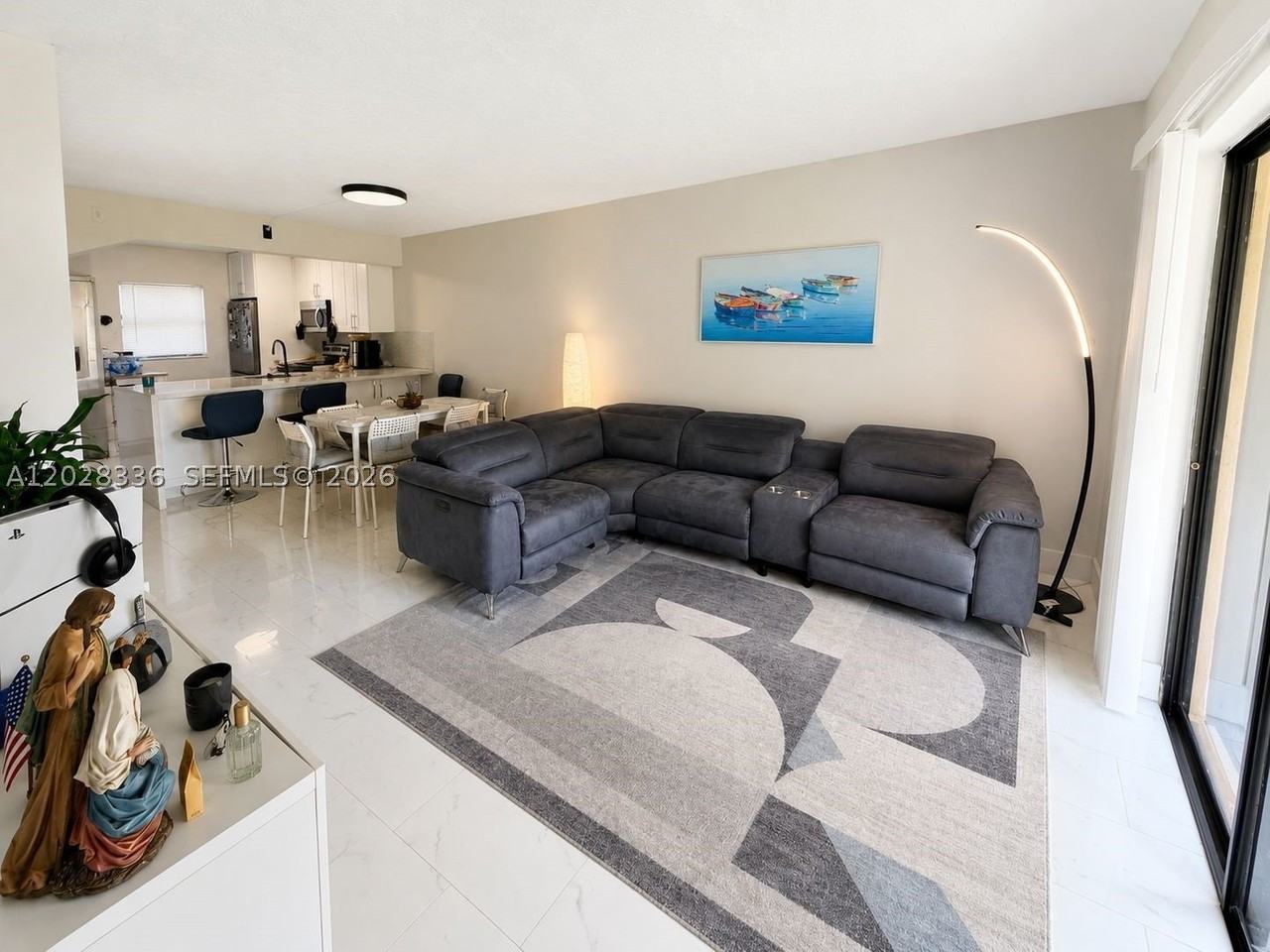 101 Nw 93rd Ave #106 - Photo 4 of 16