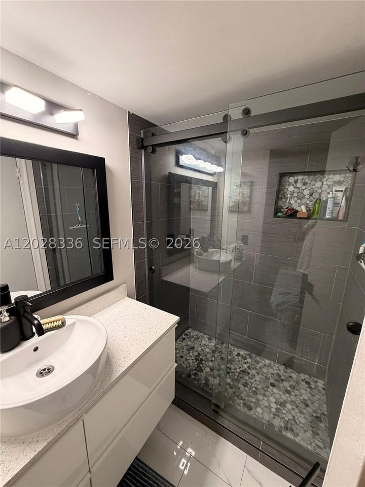 101 Nw 93rd Ave #106 - Photo 7 of 16