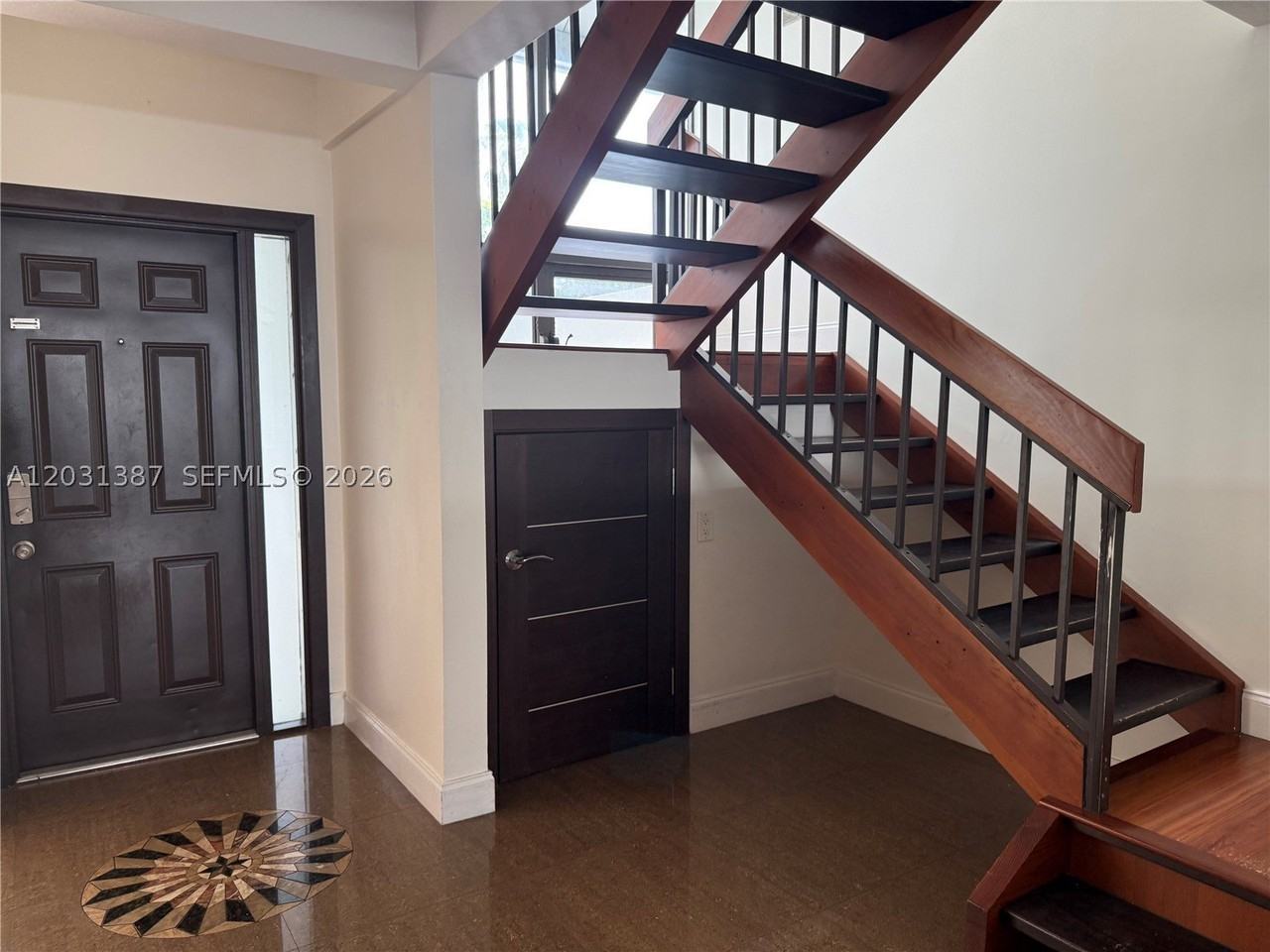 19220 Ne 25th Ave #272B - Photo 6 of 15