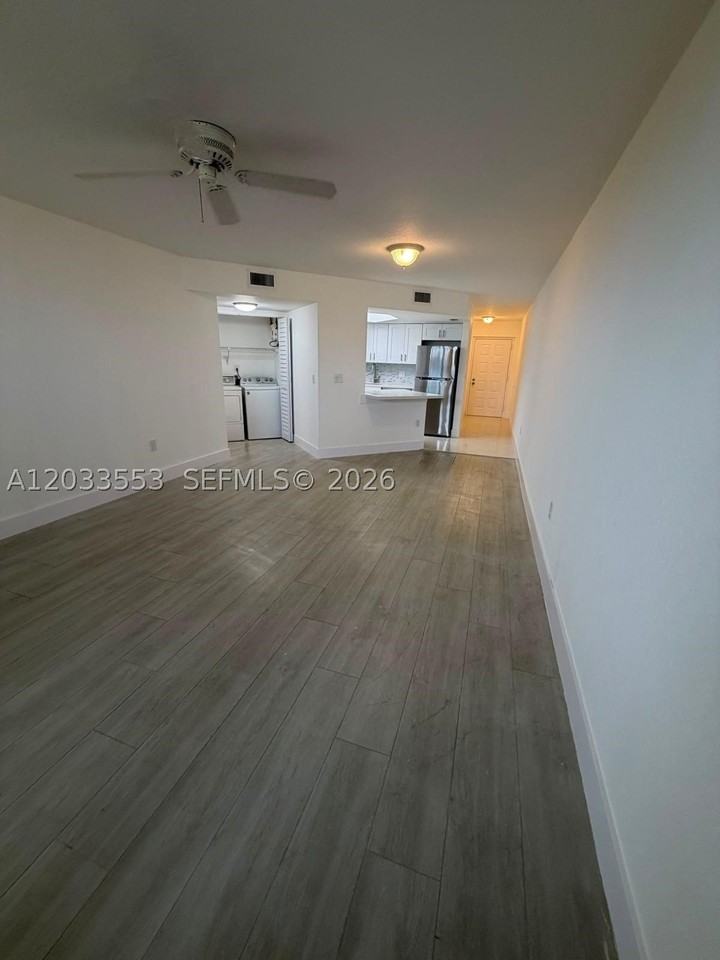 8235 Lake Dr #502 - Photo 4 of 19