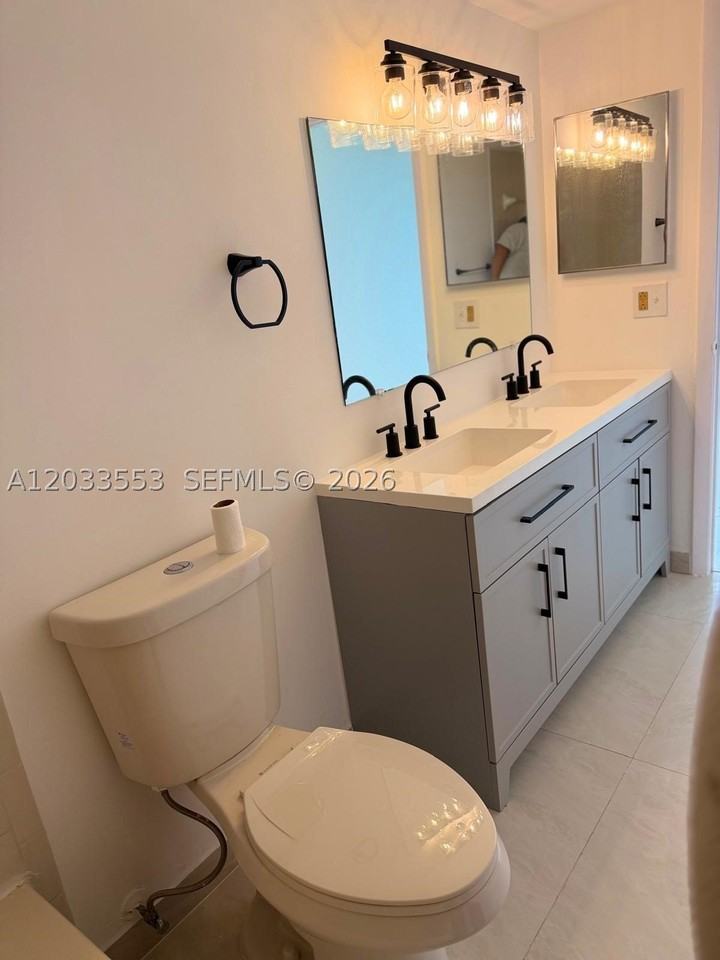 8235 Lake Dr #502 - Photo 7 of 19