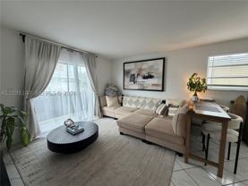 821 Euclid Ave #304 - Photo 1 of 1