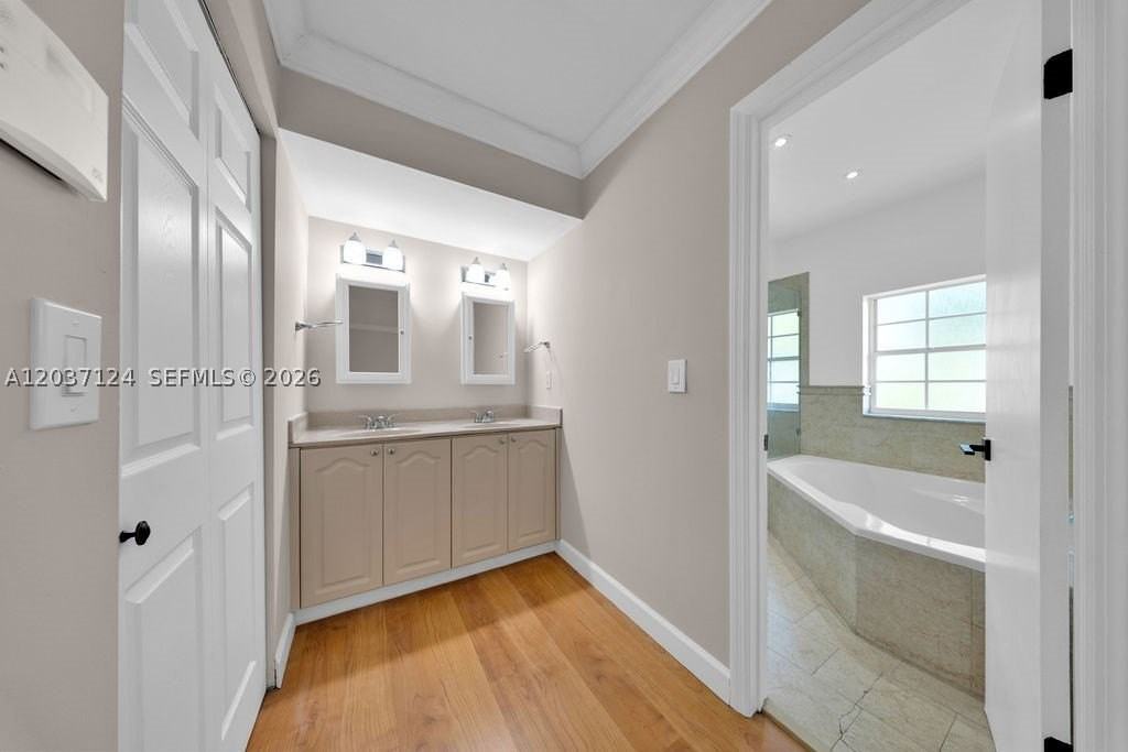 11351 Sw 63rd Ter #11351 - Photo 7 of 50