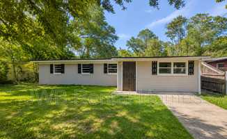 featured image of 2908 W 10th St