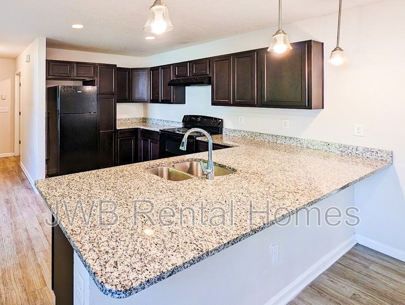 7028 Wilson Blvd - Photo 2 of 12
