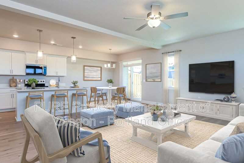 782 Ne Trillium Dr - Photo 3 of 32