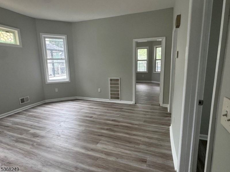 38 Cambridge St - Photo 5 of 8