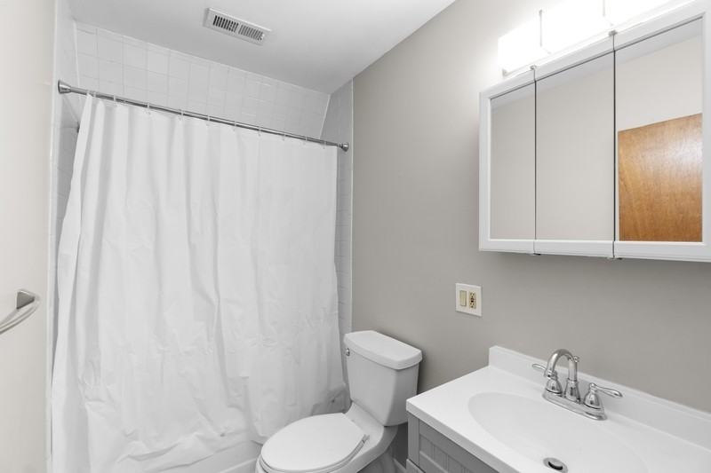 1111 E Genesee St - Photo 4 of 8