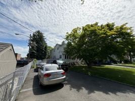 featured image of 112 Stiles St