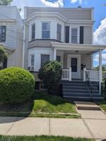 featured image of 92 Cherry St