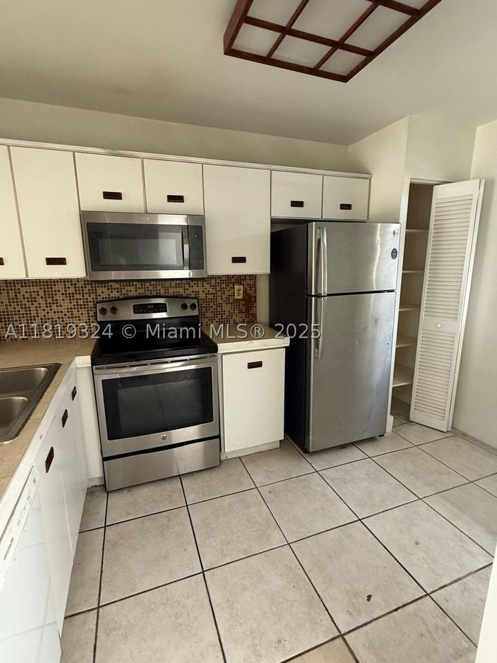 438 Ne 210th Circle Ter #202-4B - Photo 2 of 14