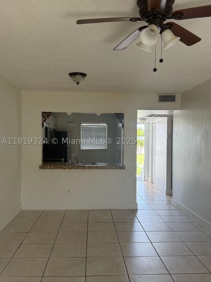 438 Ne 210th Circle Ter #202-4B - Photo 5 of 14