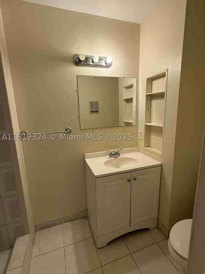 438 Ne 210th Circle Ter #202-4B - Photo 7 of 14