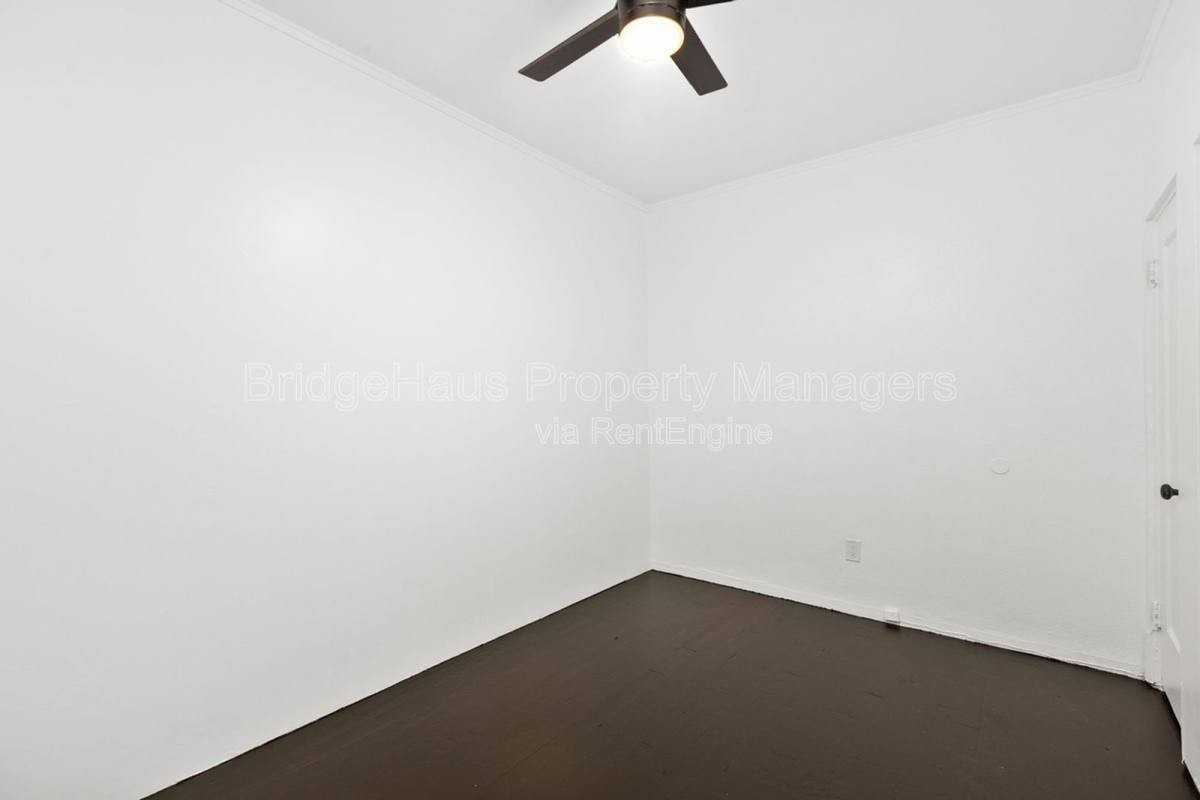 2664 6th Ave - Photo 3 of 10