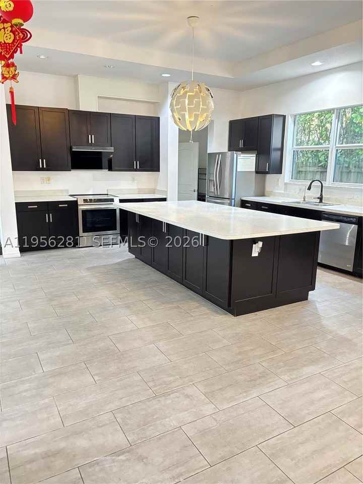 15041 Sw 177th Ter - Photo 5 of 12