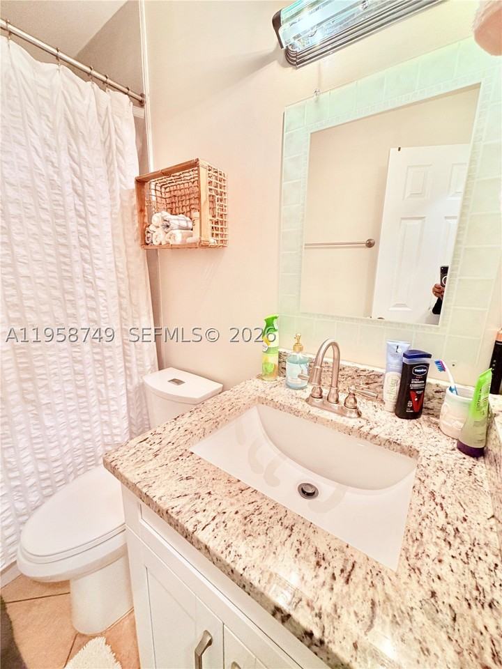 3370 Beau Rivage Dr #4Q - Photo 7 of 31