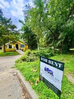 featured image of 2215 East St