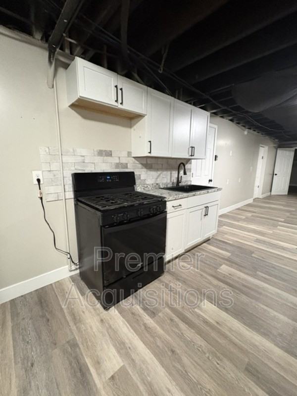 702 Biltmore Blvd #3 - Photo 2 of 14
