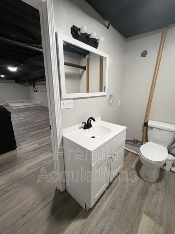 702 Biltmore Blvd #3 - Photo 6 of 14
