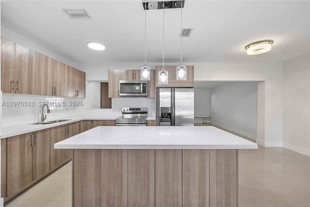 3840 Nw 176th St #1 - Photo 6 of 13
