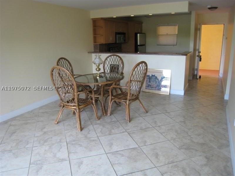 7722 Camino Real #E301 - Photo 4 of 20