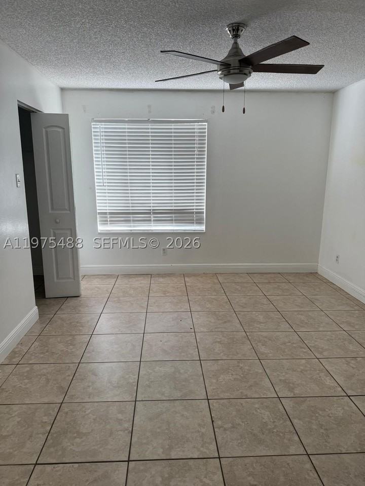 15781 Sw 106th Ter #103 - Photo 3 of 9