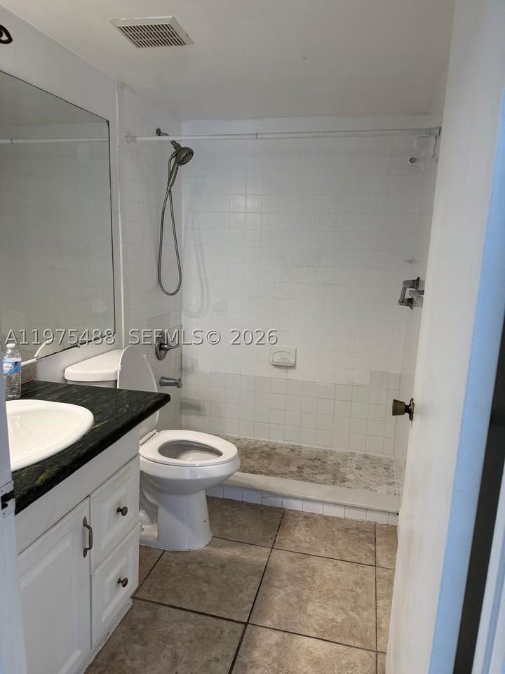 15781 Sw 106th Ter #103 - Photo 4 of 9