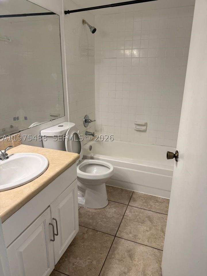 15781 Sw 106th Ter #103 - Photo 6 of 9