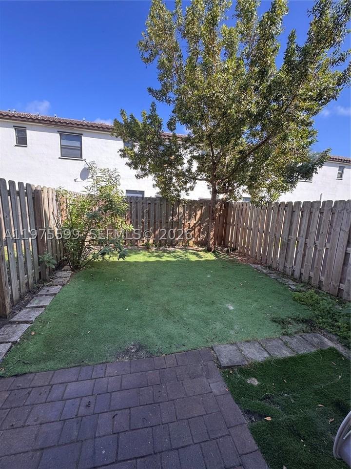 11813 Sw 246th Ter #11813 - Photo 5 of 13