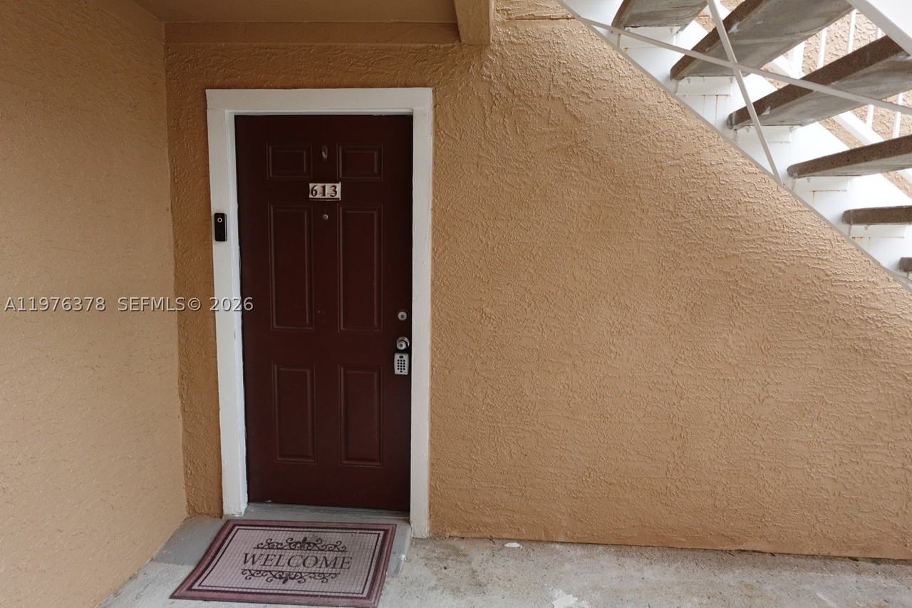 15560 Sw 104th Ter #613 - Photo 3 of 26