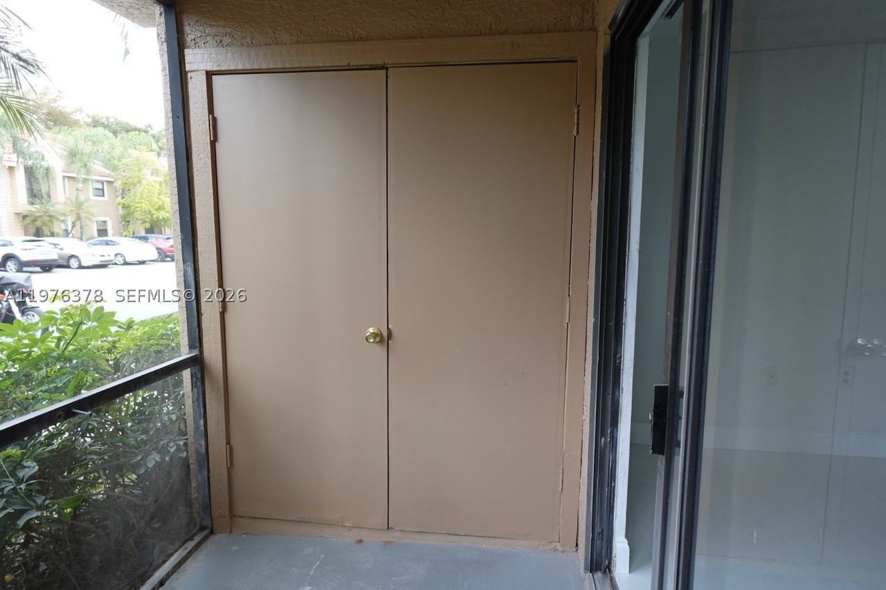 15560 Sw 104th Ter #613 - Photo 4 of 26