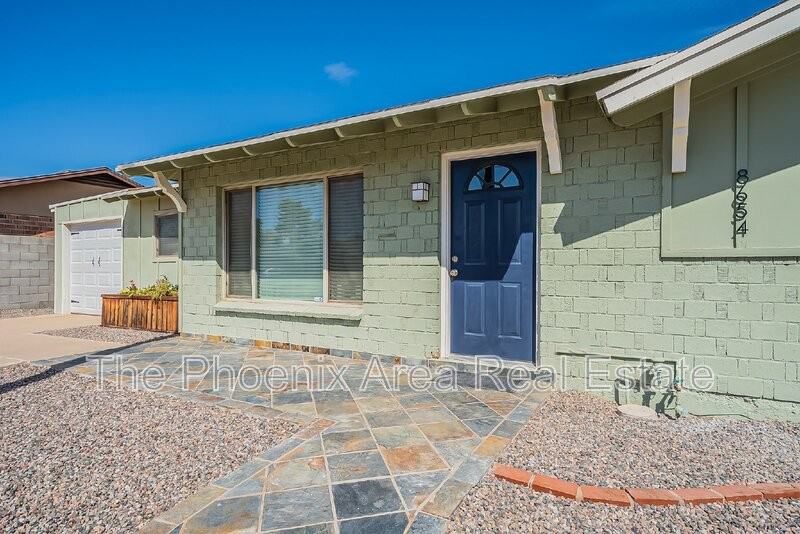 8654 E Windsor Ave - Photo 6 of 50