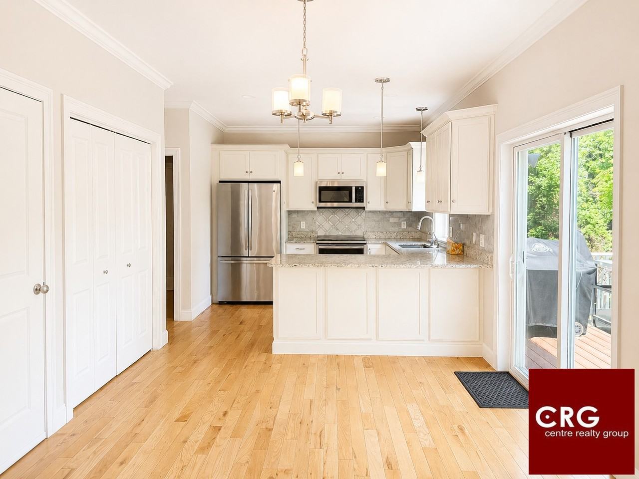 21 Pleasant St - Photo 6 of 20