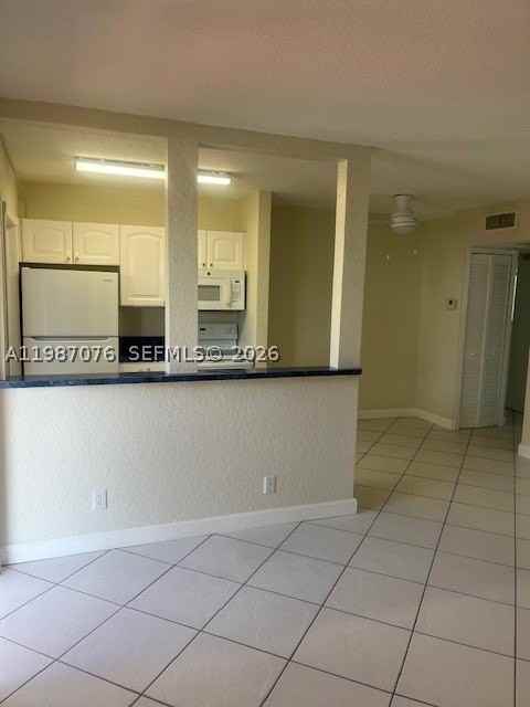 5050 Bayview Dr #17 - Photo 5 of 10