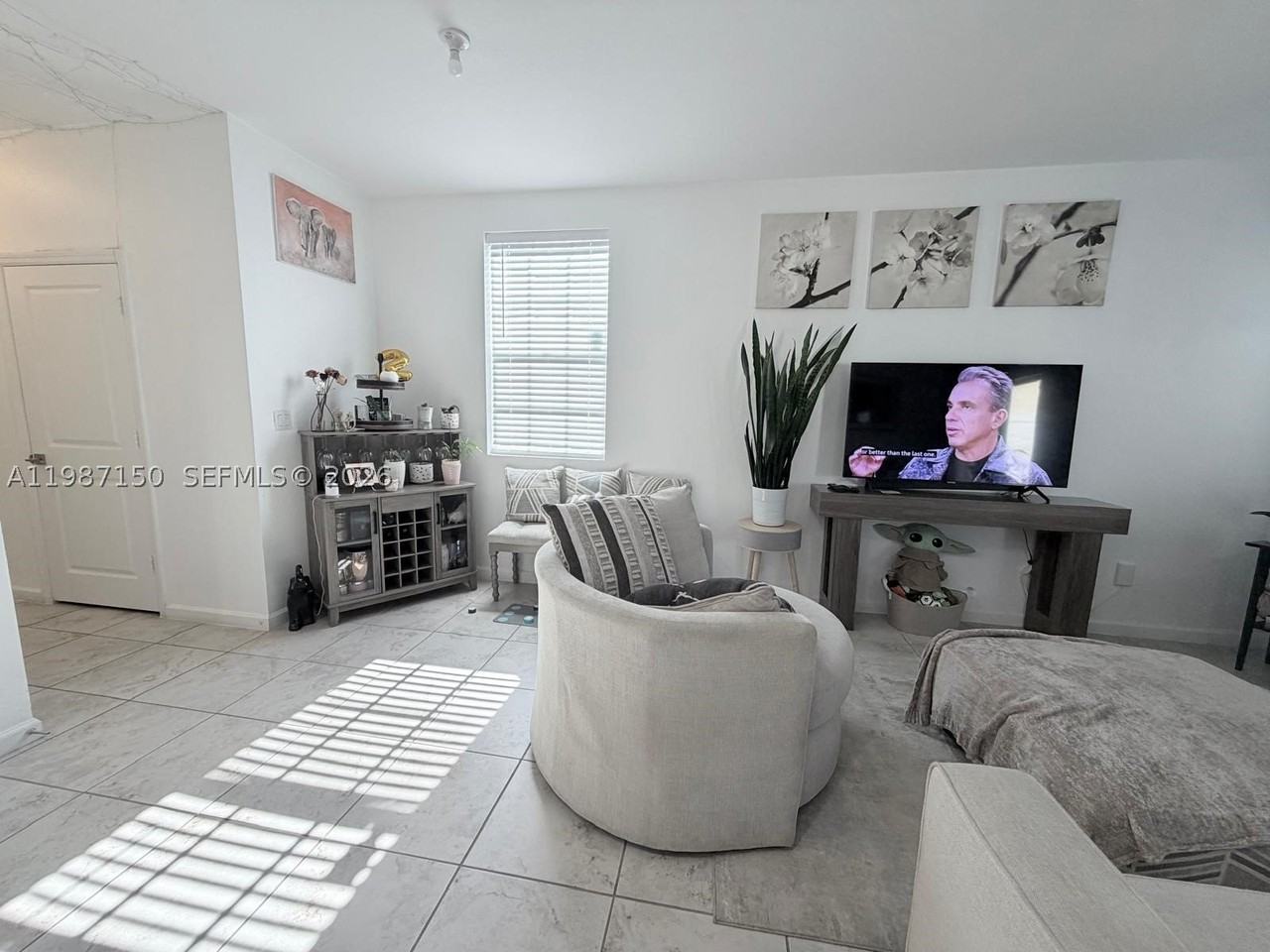 4002 Nw 11th Dr - Photo 6 of 29