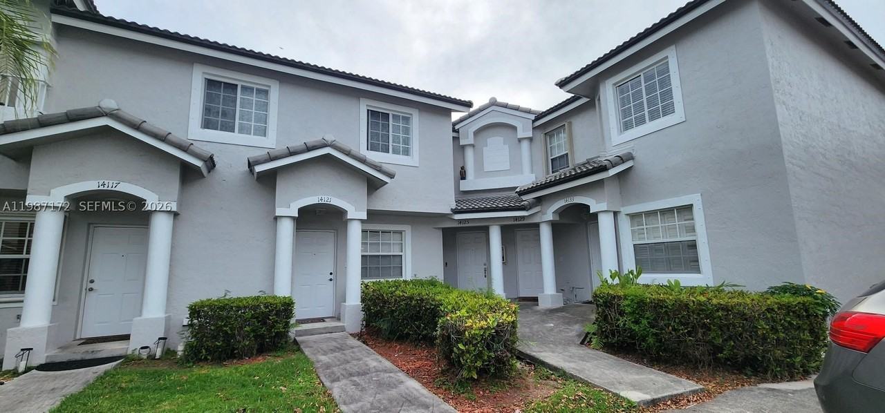 14133 Sw 121st Pl #9