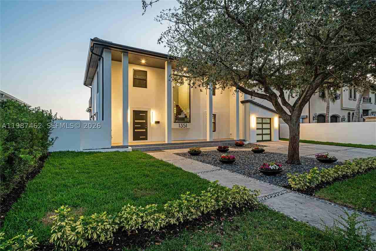 1351 Bay Ter #0 - Photo 2 of 42