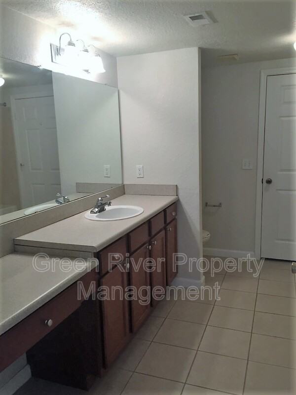 8550 Touchton Rd #2121 - Photo 7 of 17