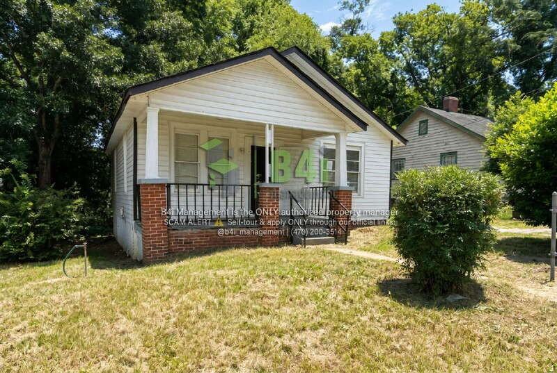 560 Radcliff Ave
