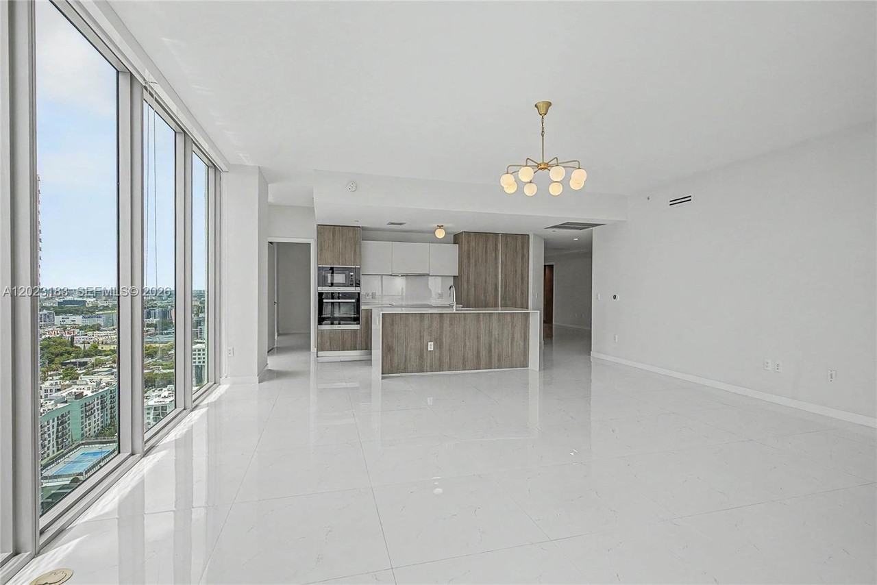 NE 29th St & Biscayne Blvd - Photo 7 of 16