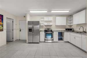 featured image of 14820 Naranja Lakes Blvd #D3B