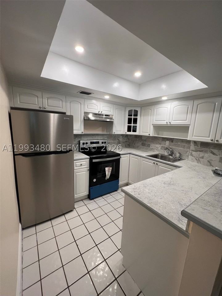 2605 Nw 47th Ter #103 - Photo 2 of 18