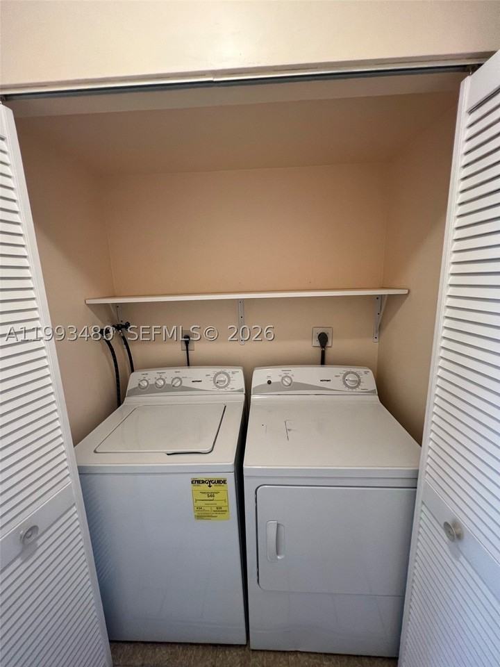 2605 Nw 47th Ter #103 - Photo 5 of 18