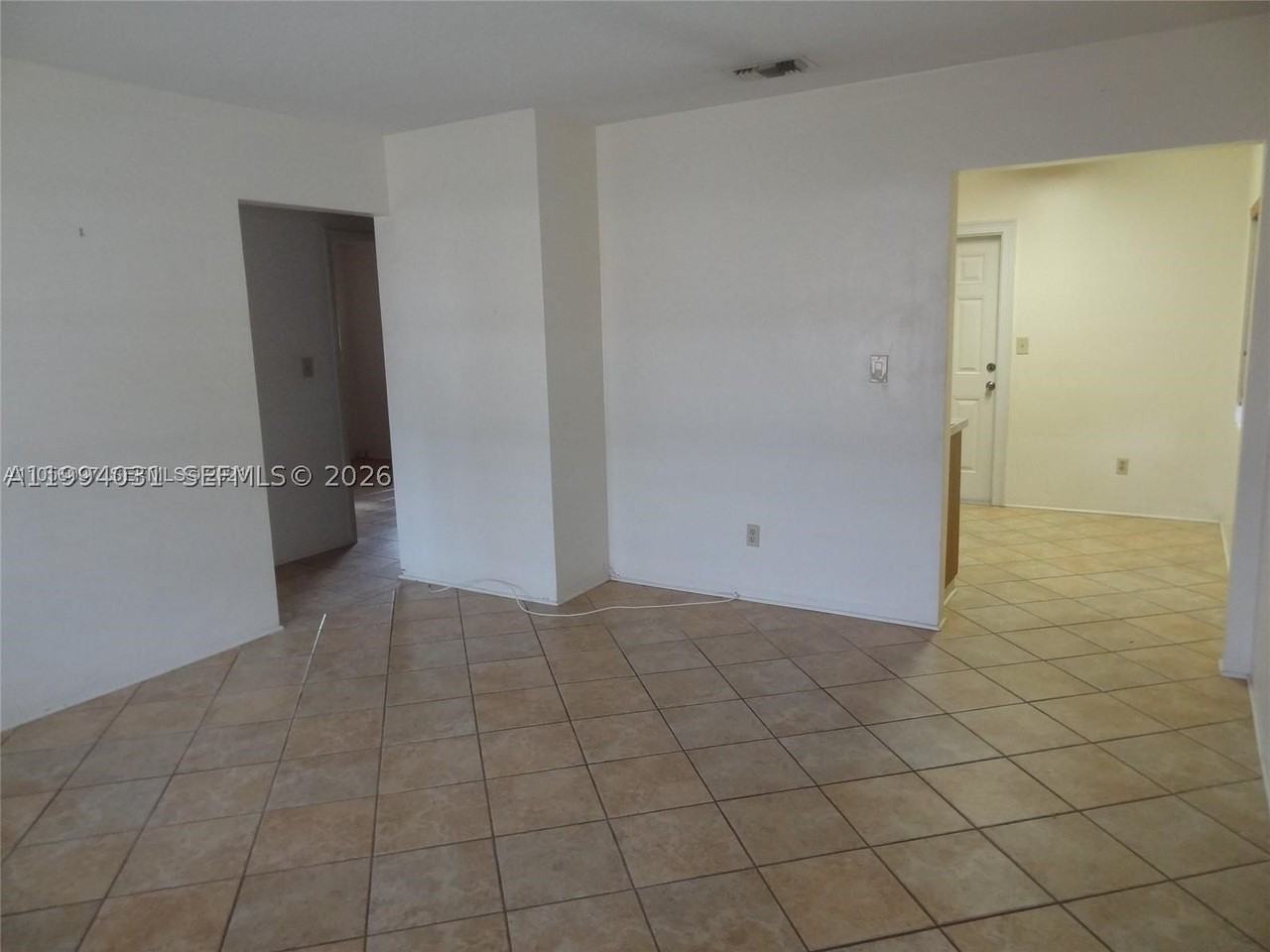 2212 Johnson St #2212 - Photo 4 of 8