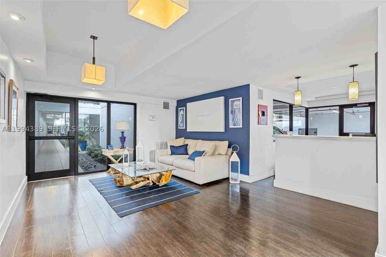5845 Collins Ave #101 - Photo 4 of 50