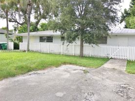 5831 Sw 62nd St #WEST - Photo 1 of 1